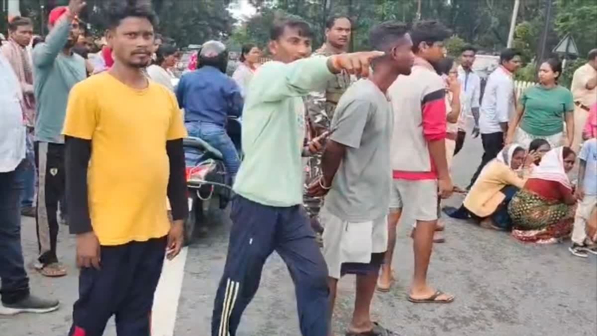 Auto rickshaw driver committed suicide in Ranchi