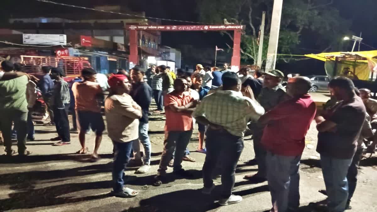 Criminals robbed jewelry merchant in Gumla
