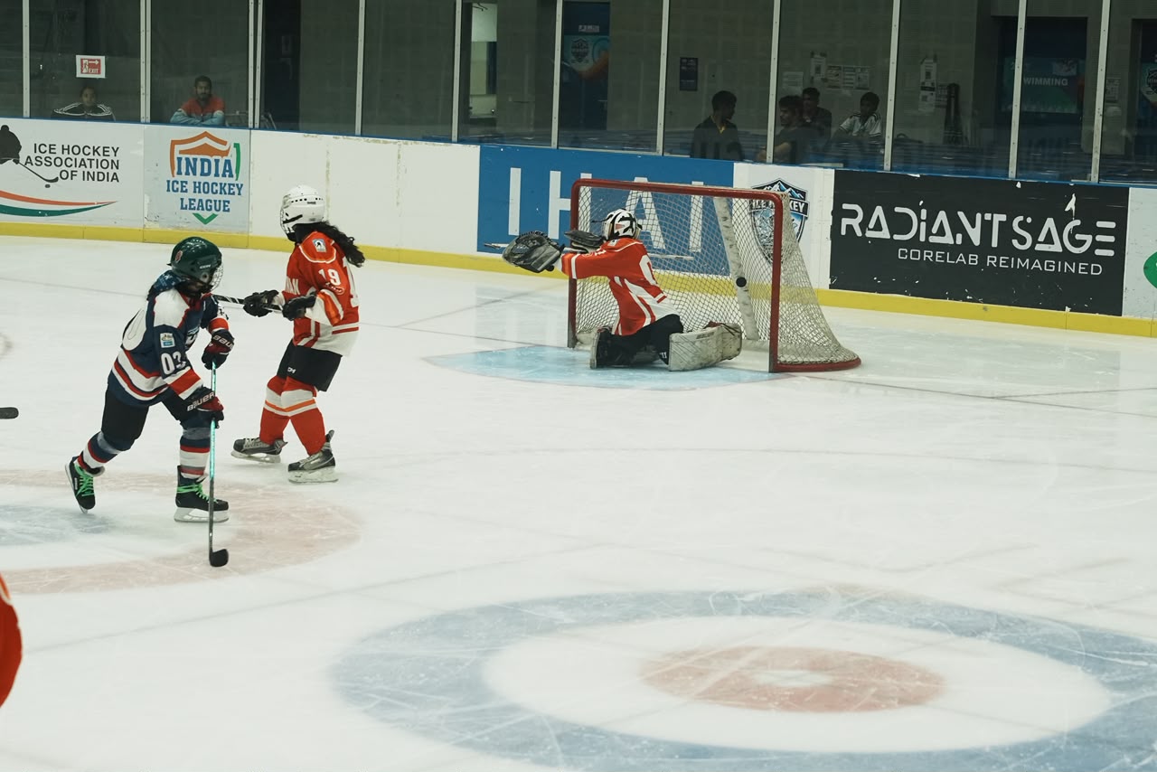 NATIONAL ICE HOCKEY CHAMPIONSHIP