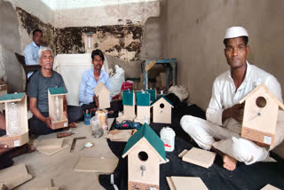Convicts making birdhouses and bird feeders
