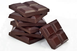 DARK CHOCOLATE HEALTH BENEFITS  BENEFITS OF COCOA THE SUPERFOOD  WORLD CHOCOLATE DAY  ಡಾರ್ಕ್ ಚಾಕೊಲೇಟ್​ ಆರೋಗ್ಯದ ಪ್ರಯೋಜನಗಳು