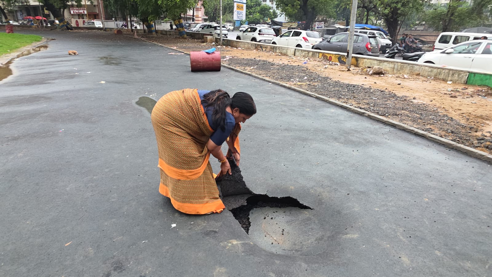 કોંગ્રેસે લગાવ્યા ભ્રષ્ટાચારના આરોપ