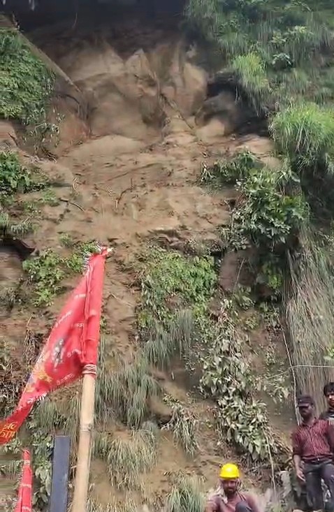 Haridwar Railway Track Debris