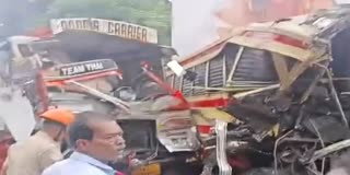 KSRTC BUS AND LORRY COLLIDE  ADOOR KSRTC BUS ACCIDENT  KSRTC BUS AND LORRY ACCIDENT  PATHANAMTHITTA ACCIDENT