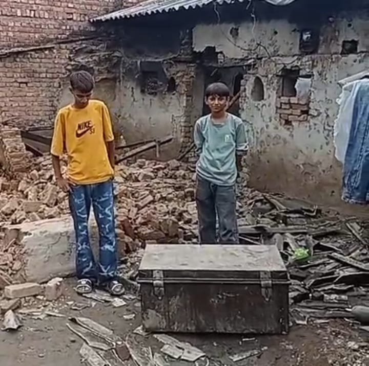 Heavy Rain Cause House Collaps