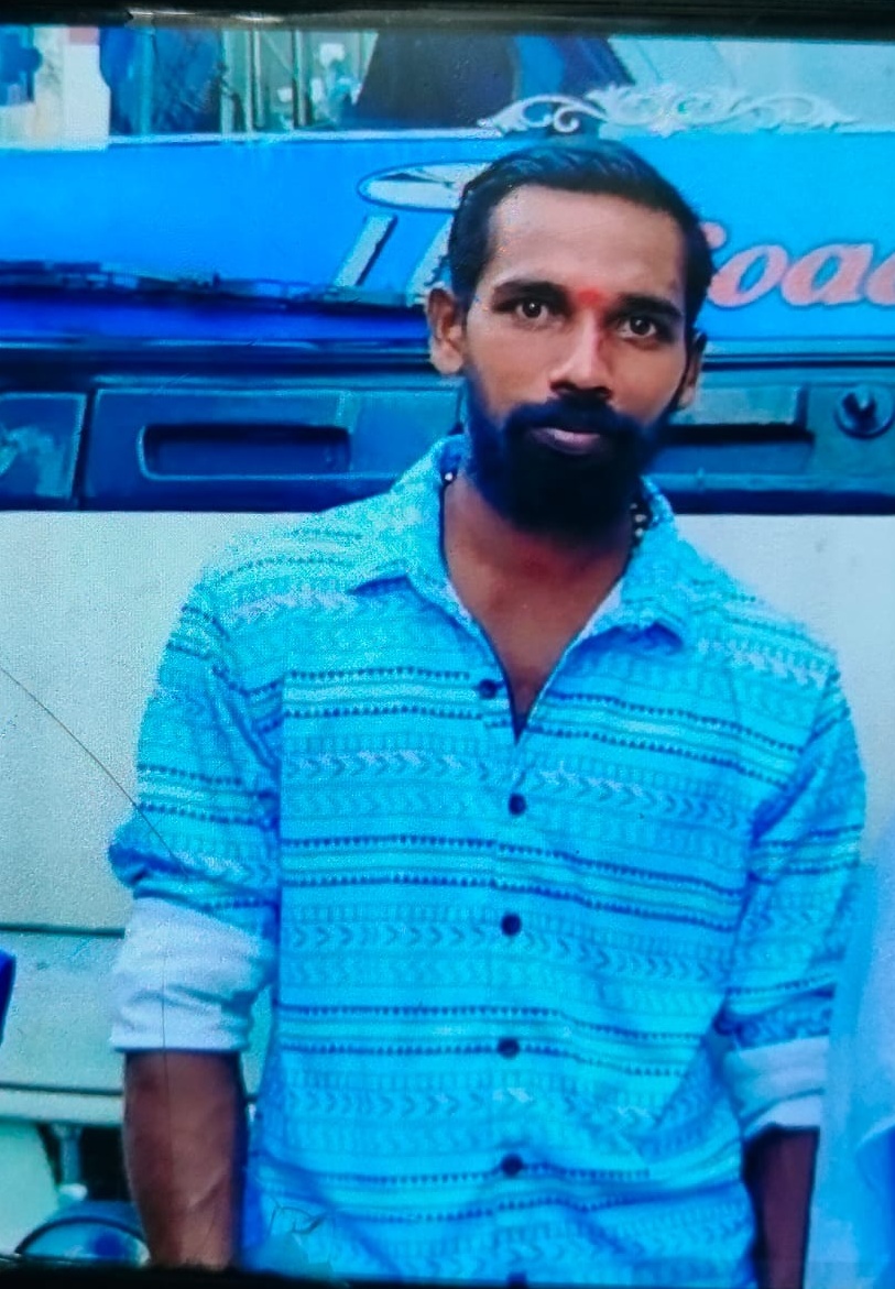 கைது செய்யப்பட்ட யோகேஷ் குமார்