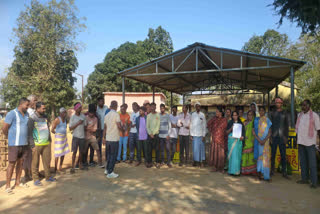 stage construction controversy