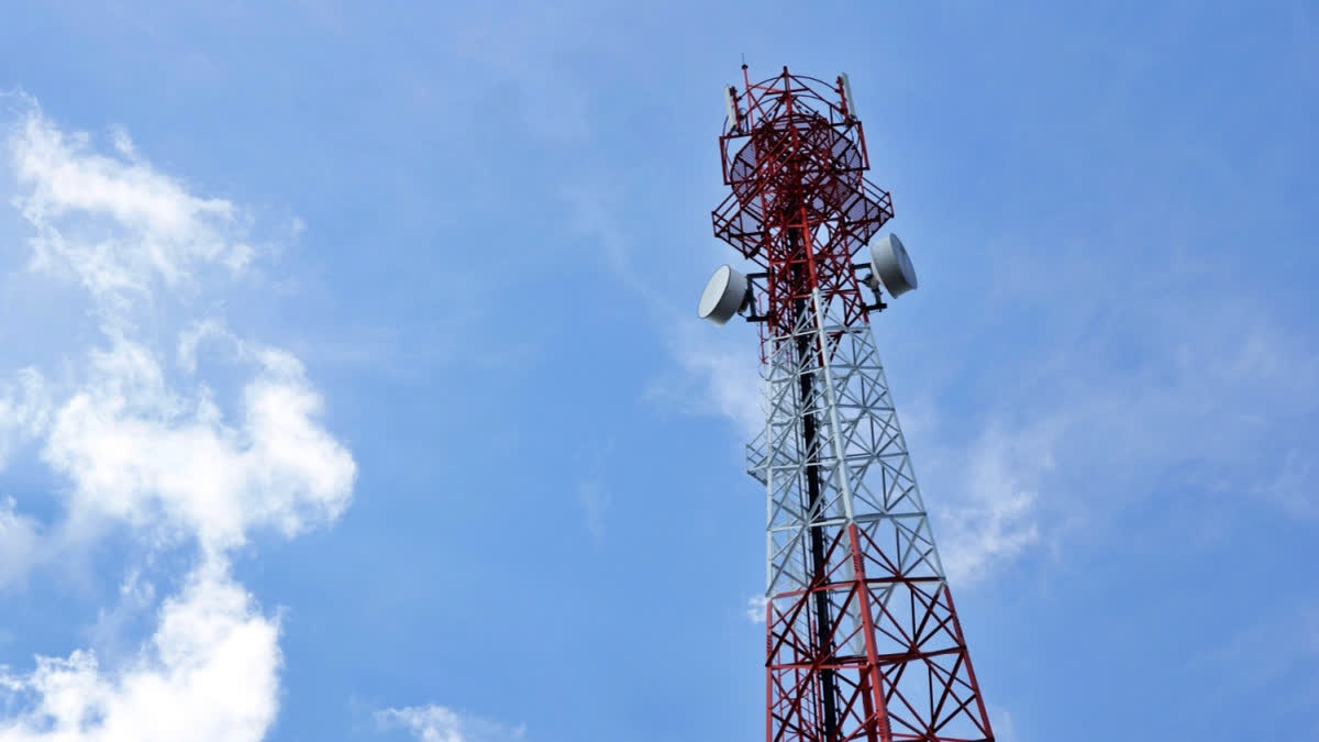 Telecom Infra Provider Powers Maha Kumbh Mela 2025 with 180 New Digital Towers Representational image