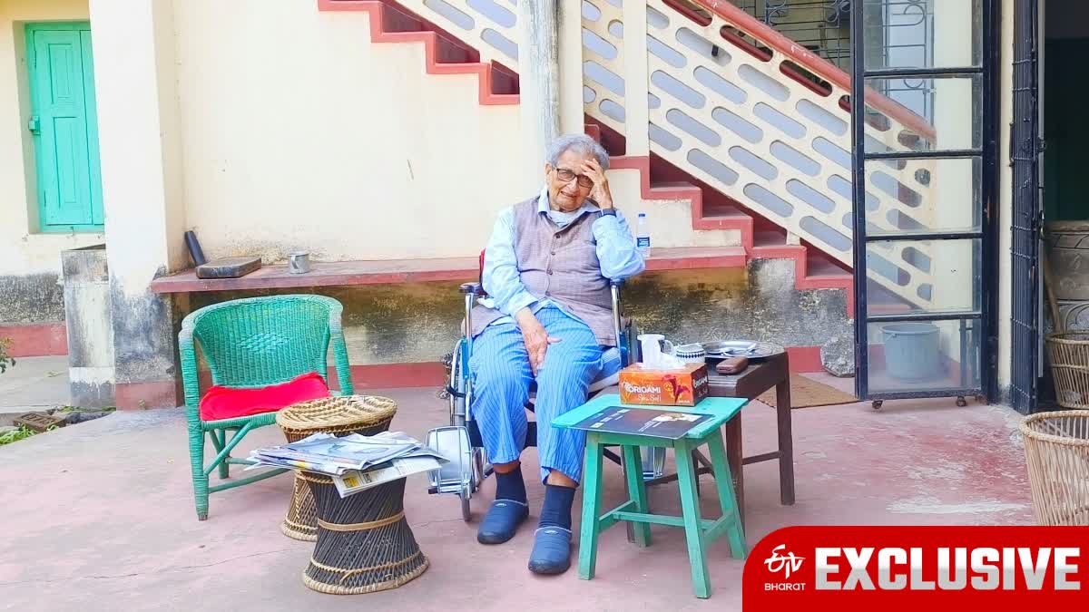 AMARTYA SEN GETS EC NOTICE