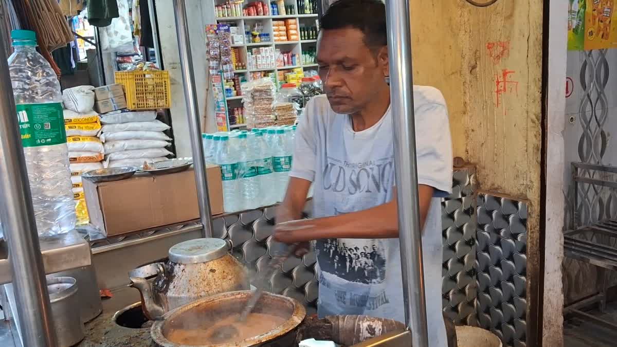 Santosh without hands making tea