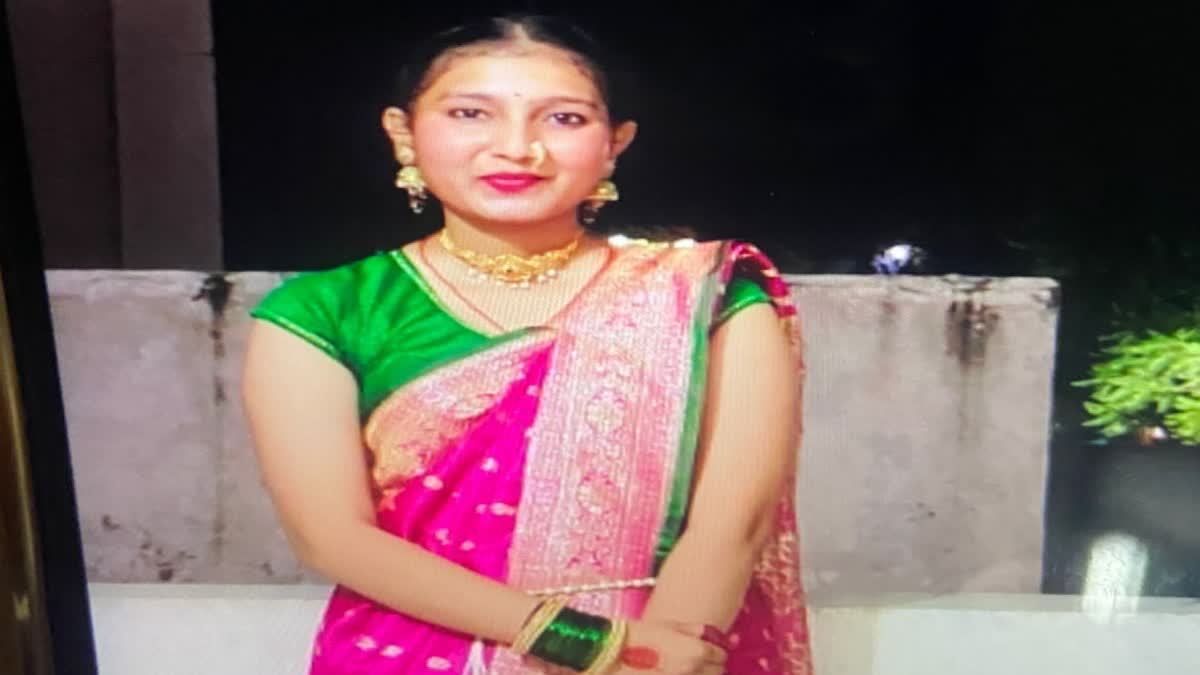 Bhopal girl deadbody found