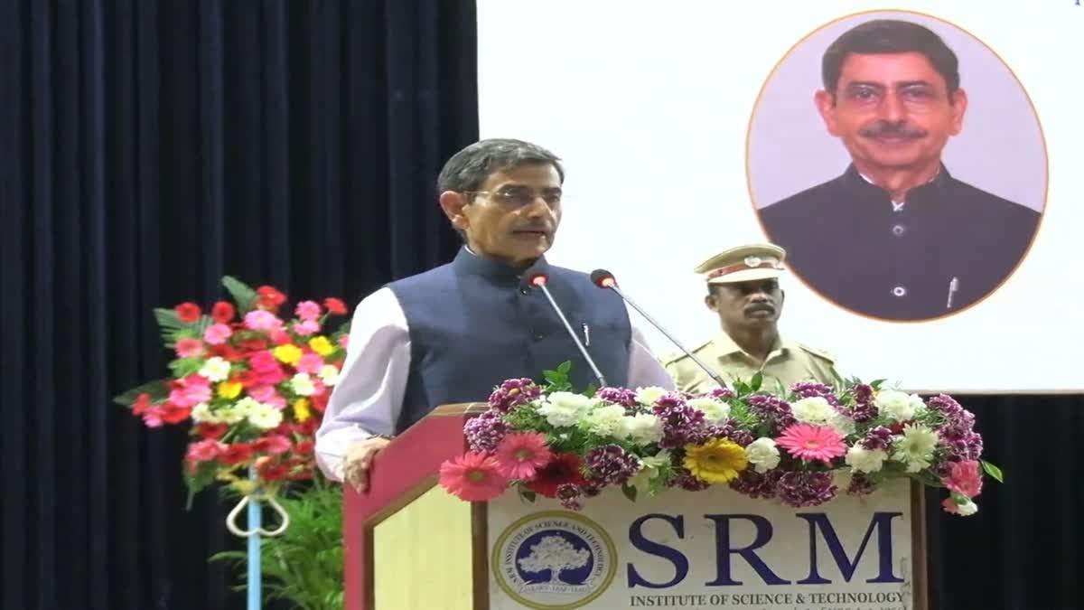 உரையாற்றிய ஆளுநர் ஆர்.என்.ரவி