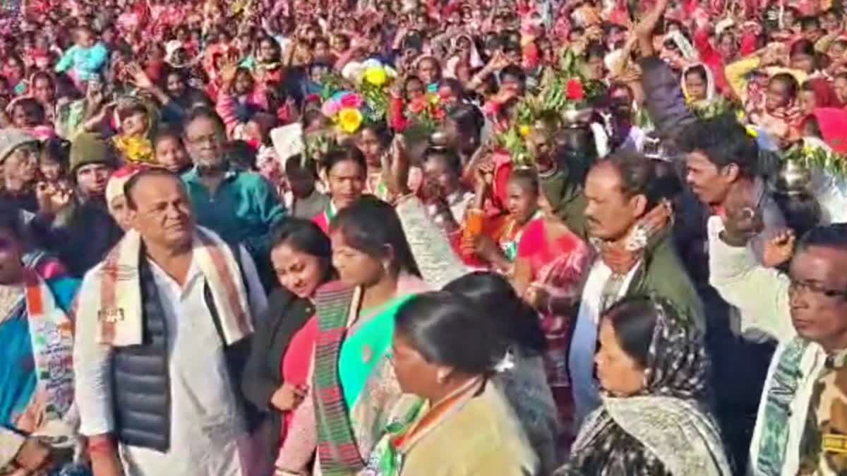 Minister Irfan Ansari in Jamtara