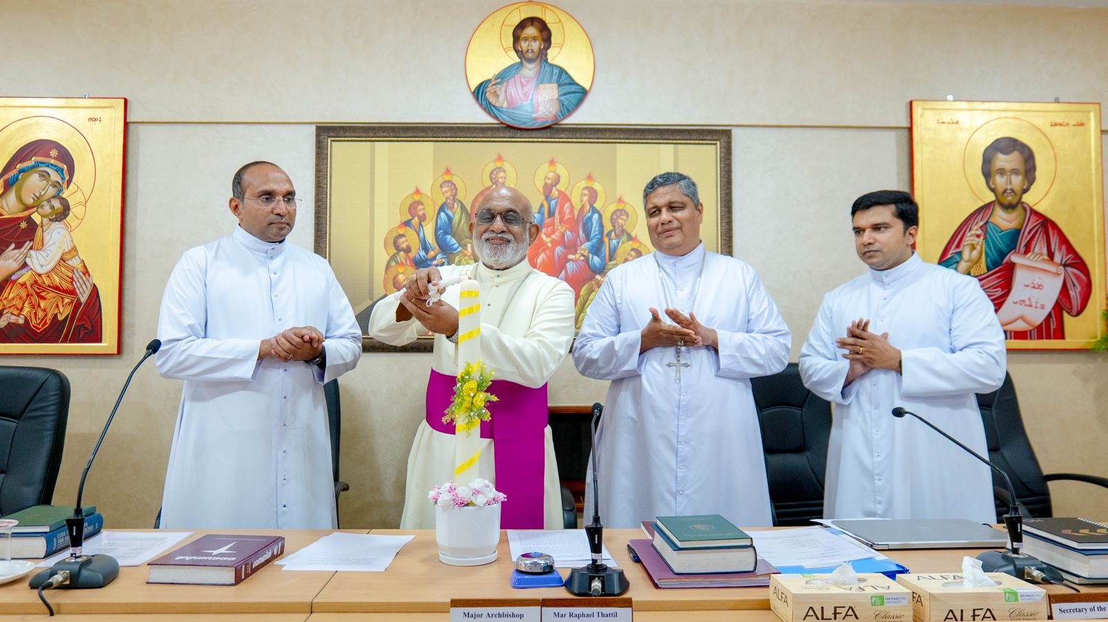 VD SATHEESAN SYRO MALABAR CHURCH 34TH SYNOD OF BISHOPS MAR RAPHAEL THATTIL
