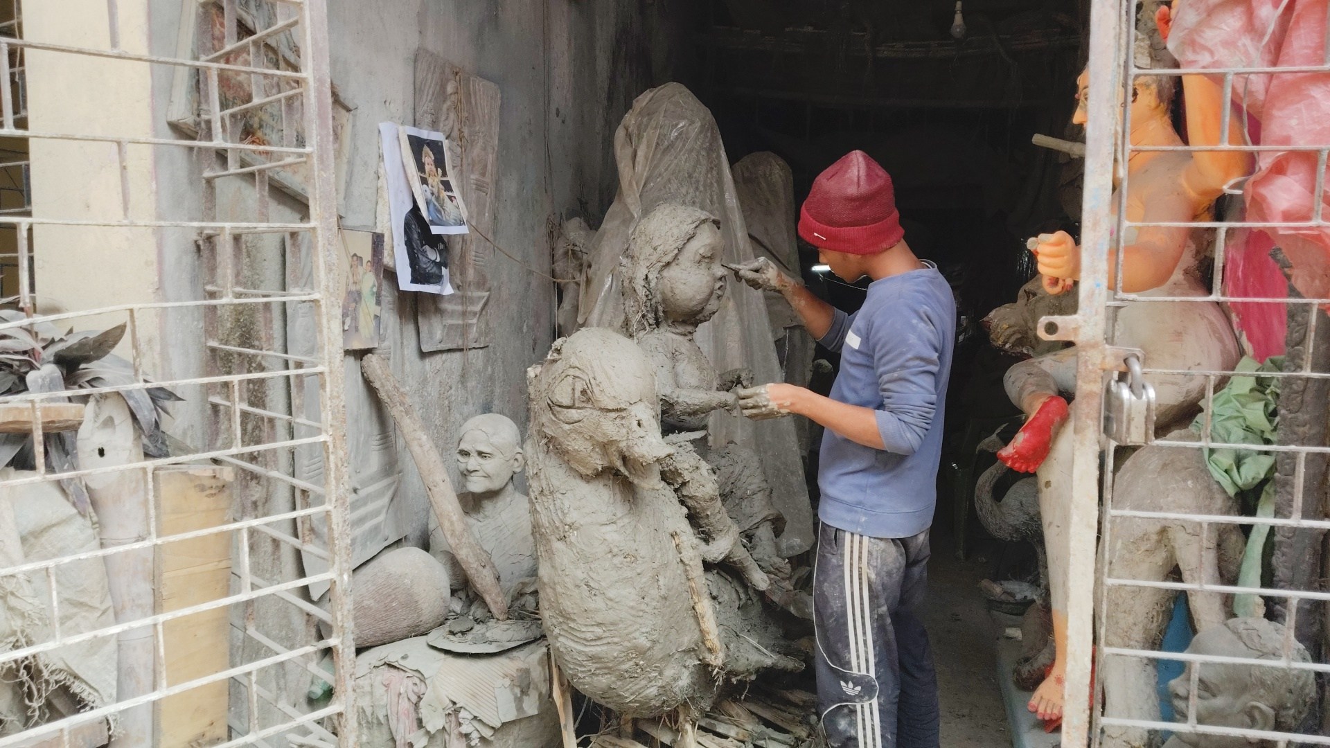 Sweet Saraswati idol