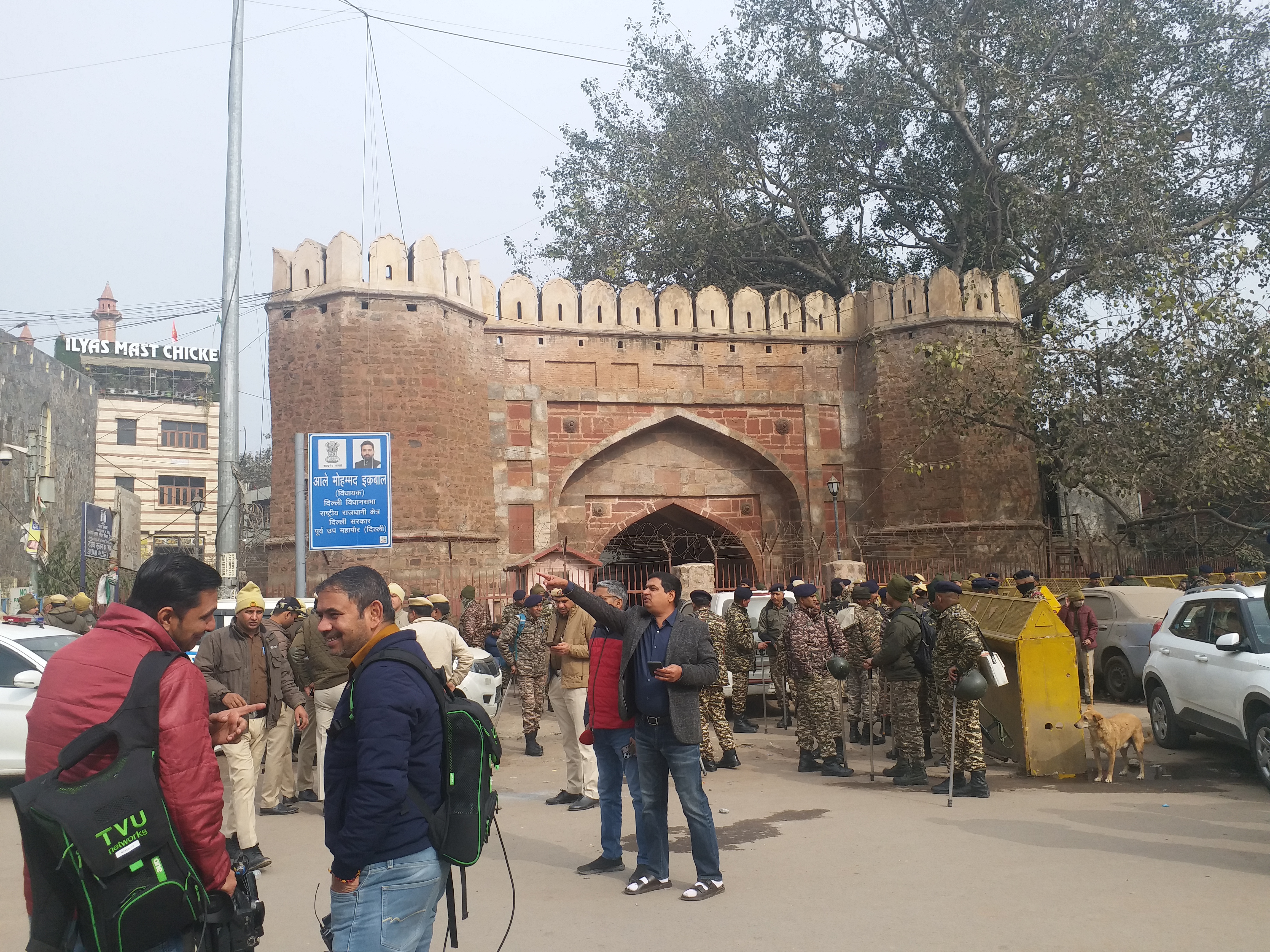 Turkman Gate Stone-Pelting Incident: Delhi Police Identify 30, Raids Underway