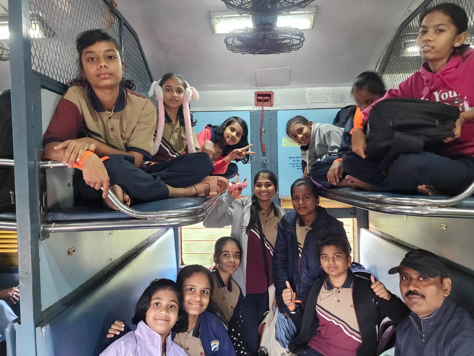 Innovative experiment: School children tour Gadag district