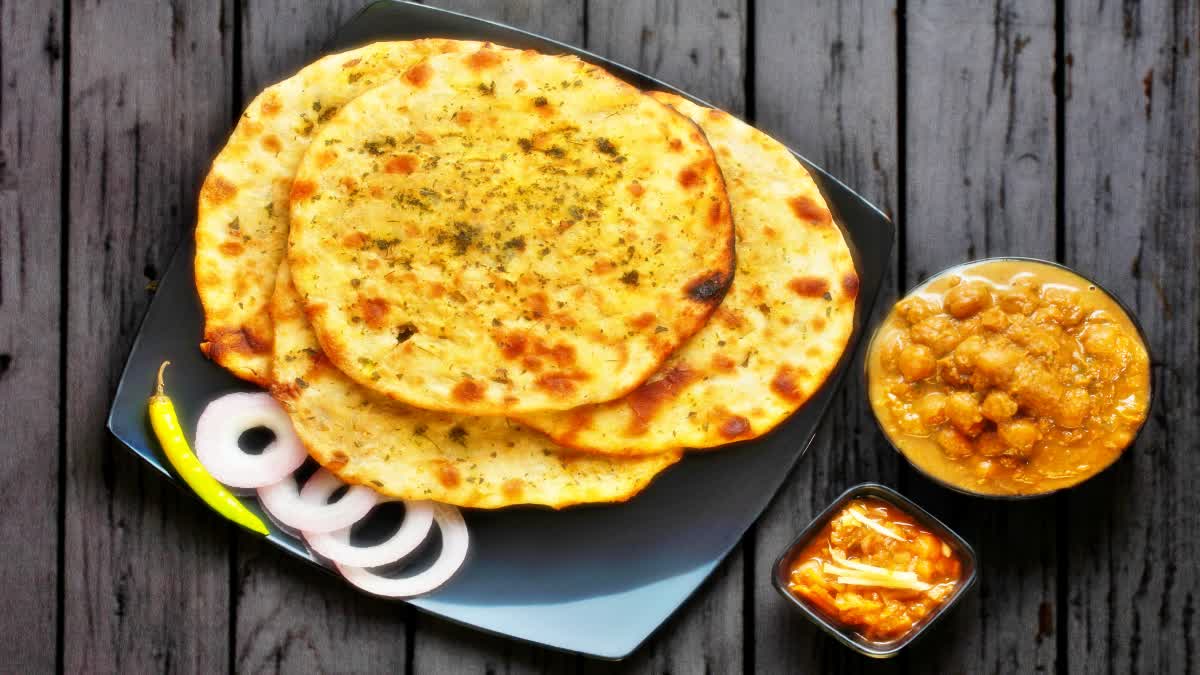 Besan Masala Roti