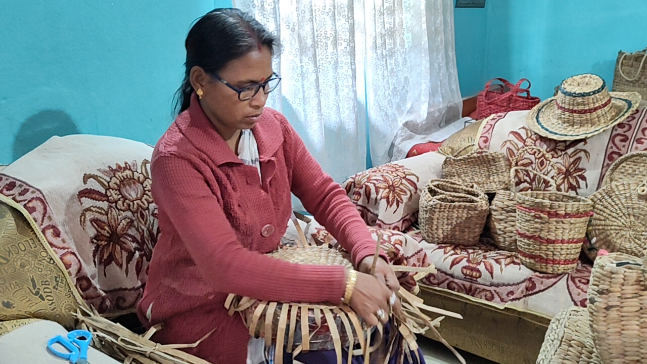 Sonpahi Duwara Hazarika Self reliant by production from water hyacinth
