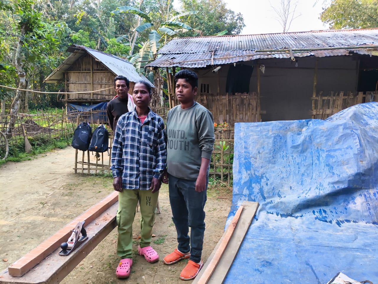 Life struggle of two friends