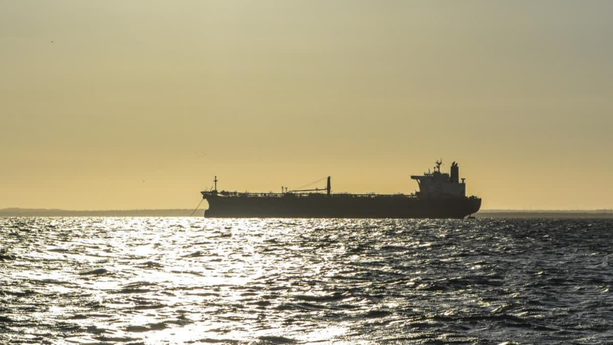 INDIAN SAILORS IN GULF
