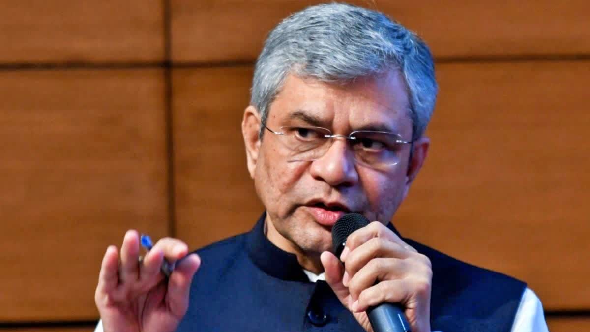 અશ્વિની વૈષ્ણવ, કેન્દ્રીય મંત્રી