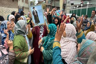 Shia women celebrate Iran-US-Israel ceasefire, in Srinagar, Jammu Kashmir