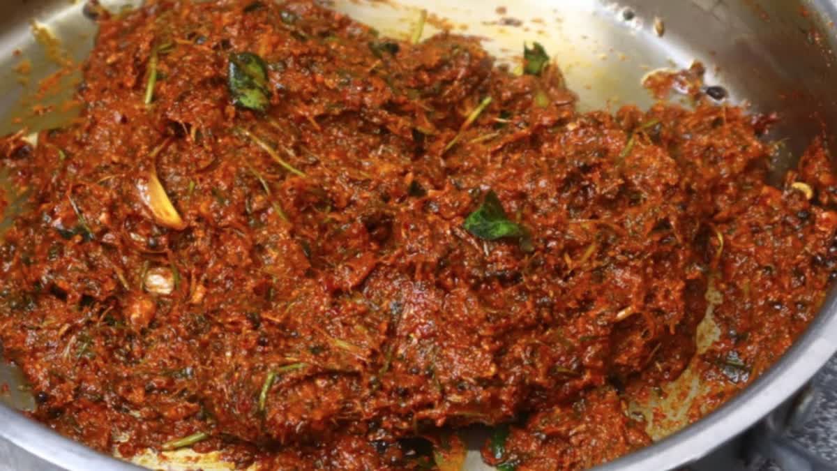 Kothimeera Pachadi at Home