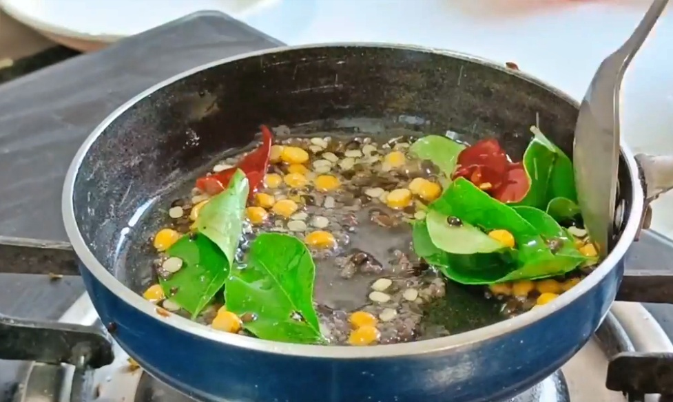 Palli Chutney Preparation