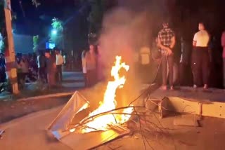 रोहतास में सड़क जाम