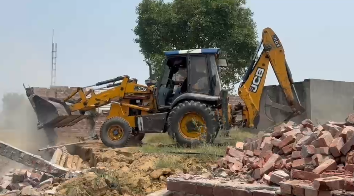 DRUG SMUGGLER DEMOLISHED HOUSE