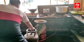 Use of domestic gas cylinders in hotels and restaurants in Nagaon