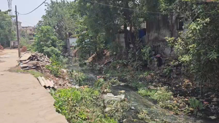 Drain water fills posh areas