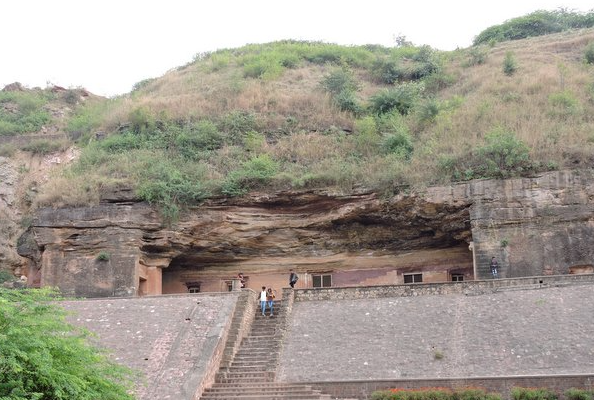 DHAR BAGH CAVES LIKE AJANTA ELLORA