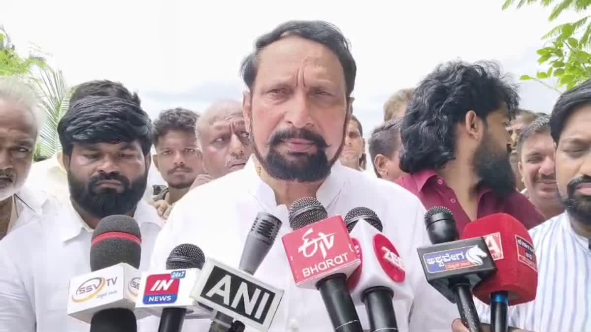 MLA LAXMAN SAVADI