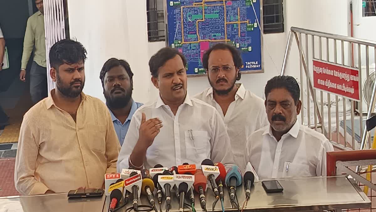 தமிழ்நாடு கிராம நிர்வாக அலுவலர்கள் சங்கத்தின் மாநிலத் தலைவர் அருள்ராஜ் பேட்டி