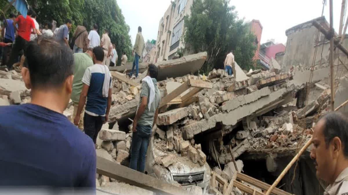 DELHI ROHINI BUILDING COLLAPSES