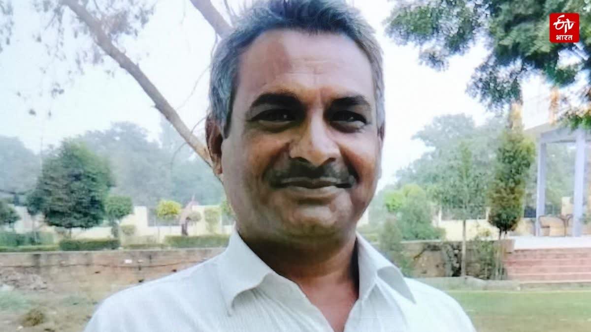 एंटी करप्शन टीम ने रिश्वत लेते राजस्व निरीक्षक को पकड़ा