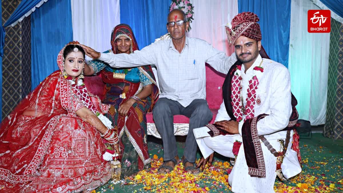 Rajasthan couple Subhash Burania and Saroj taking blessings from elders