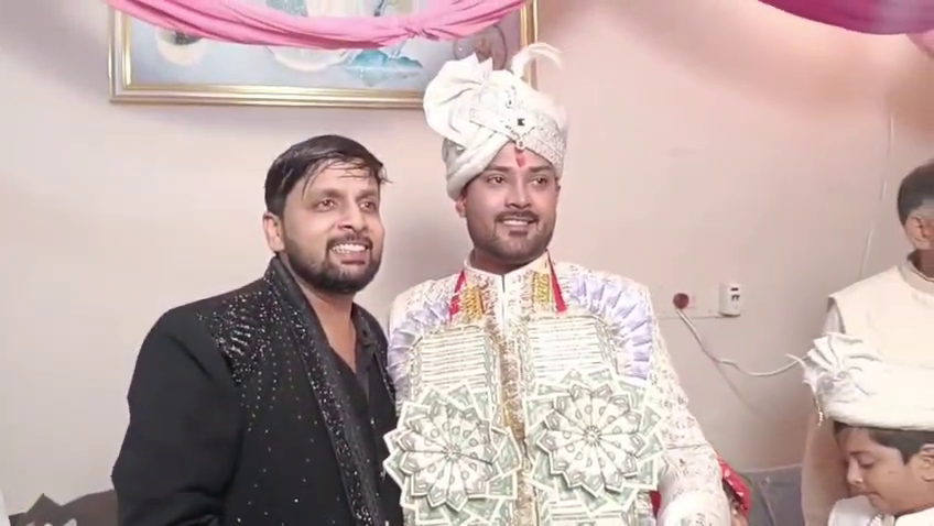 unique-wedding-in-haryana-groom-wore-dollars-garland-in-jind