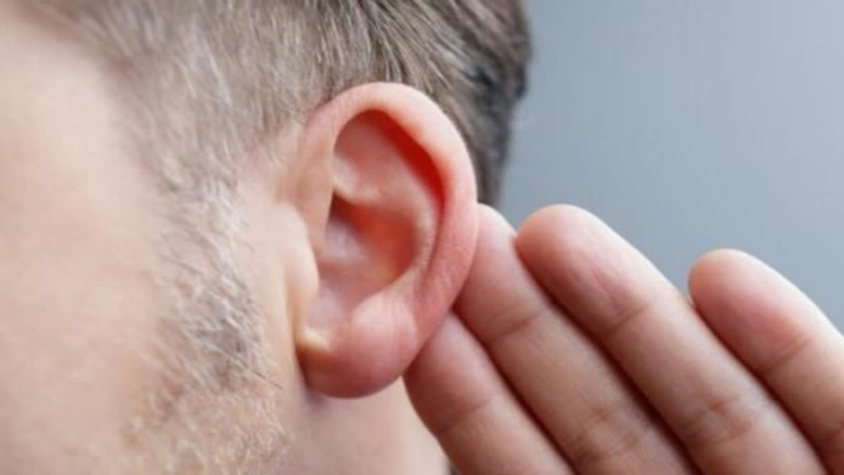 mistakes can cause hearing loss Why are hearing problems increasing How to maintain ear health ಶ್ರವಣ ನಷ್ಟ ಅಪಾಯಕ್ಕೆ ಕಾರಣಗಳೇನು