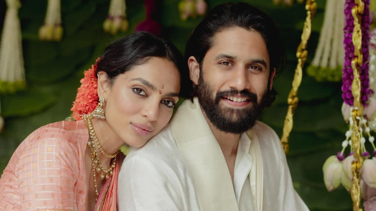WATCH: Sobhita Dhulipala Spotted Leaving Naga Chaitanya's House After Their Intimate Engagement Ceremony WATCH: Sobhita Dhulipala Papped Leaving Naga Chaitanya's House After Their Engagement Ceremony