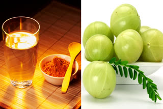 DRINK TURMERIC AND AMLA JUICE