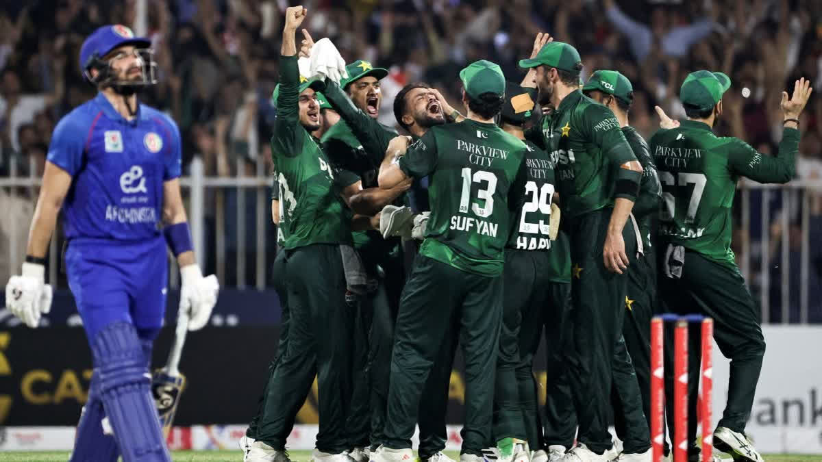 ASIA CUP 2025 pakistan beat afghanistan by 75 runs in tri series final mohammad nawaz took 5 wickets Urdu News