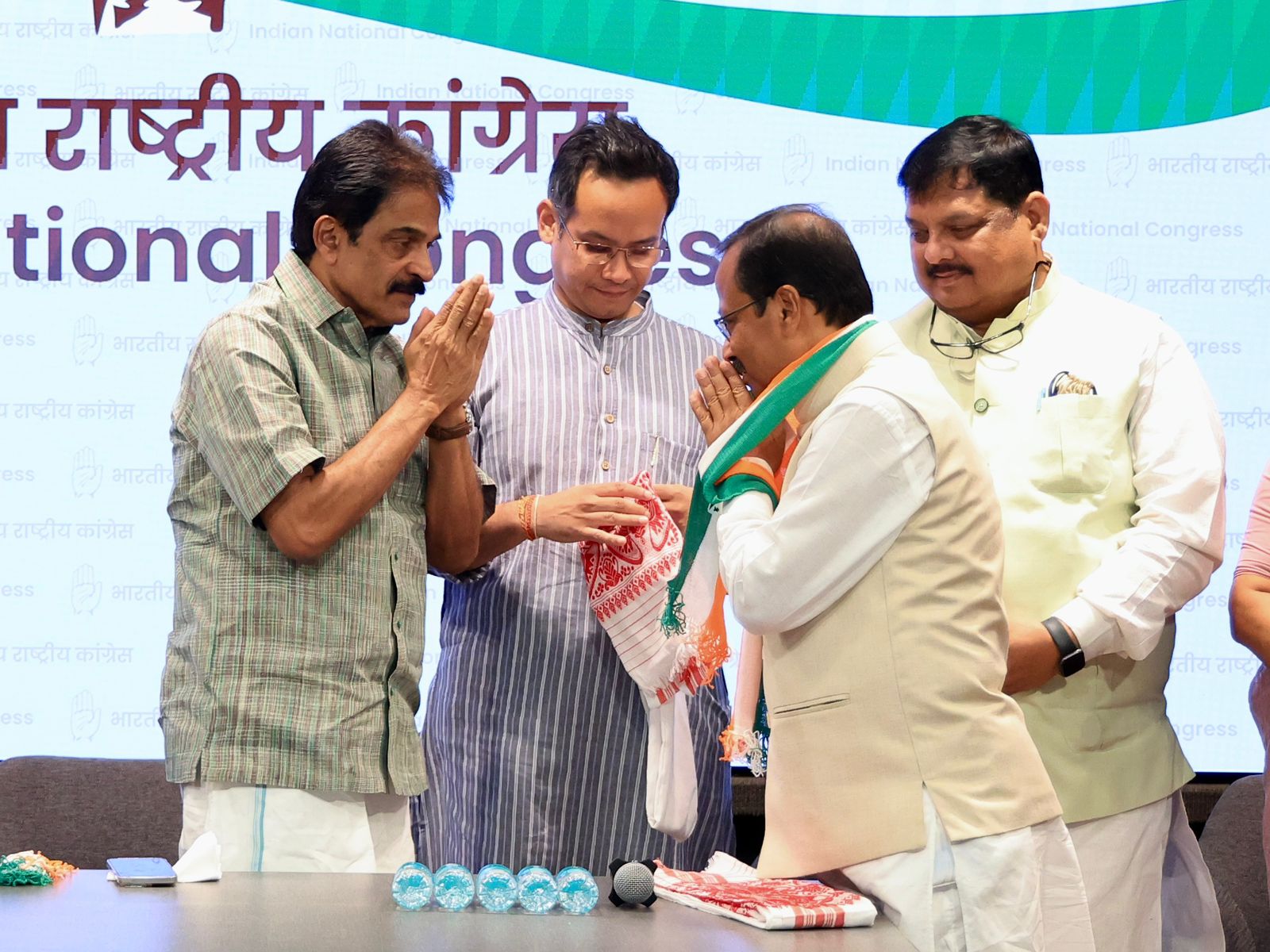 Binanda Saikia joins Congress