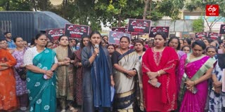 Pune Women Protest