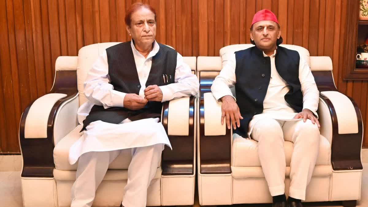 सपा अध्यक्ष अखिलेश यादव की आजम खान से मुलाकात