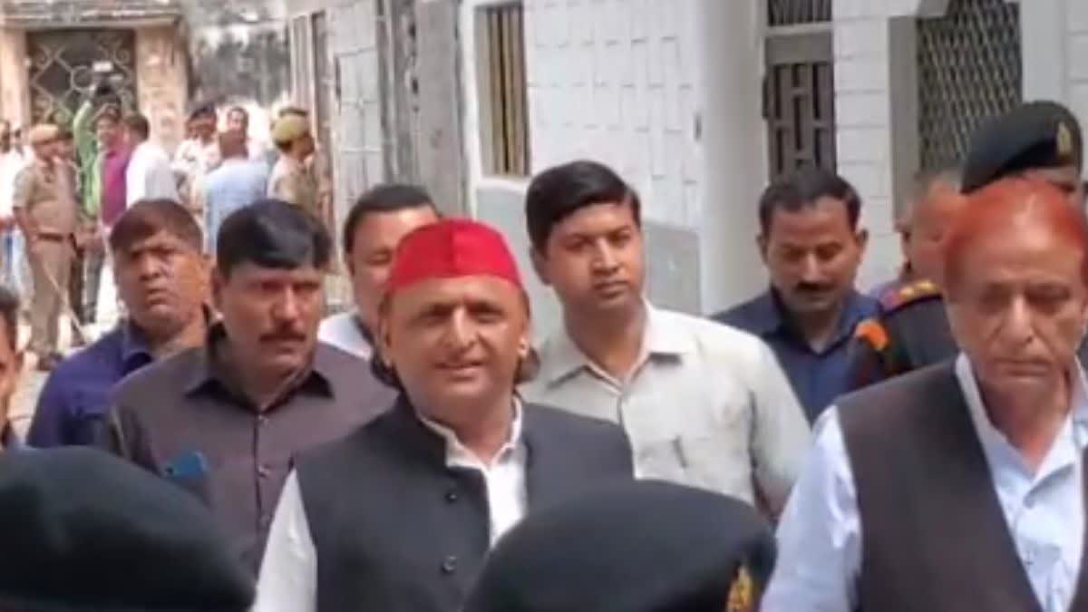 اعظم خان اور اکھلیش یادو کی ملاقات