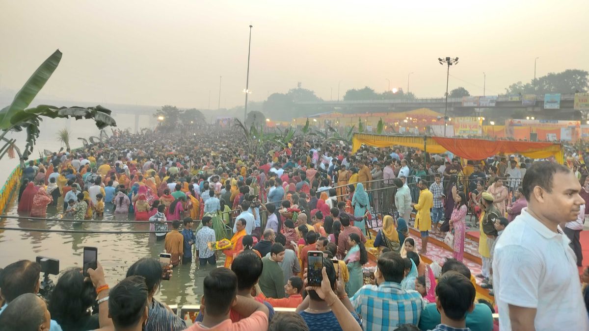 A Reverent Celebration Of Devotion And Resilience Across Uttar Pradesh