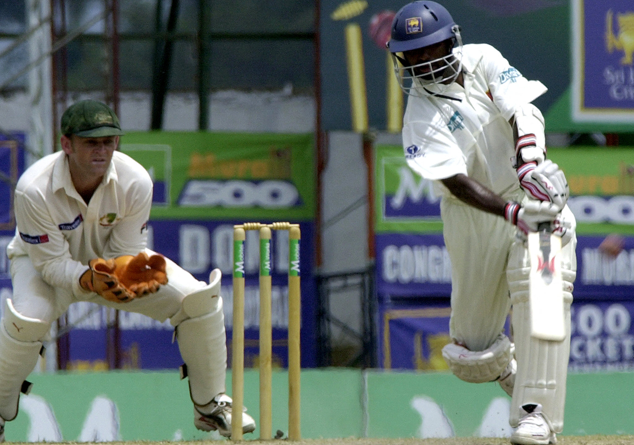 சர்வதேச கிரிக்கெட்டில் அதிக முறை டக் அவுட்- முதலிடத்தை பிடித்த ஜாம்பவான் வீரர்